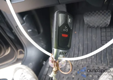 2021 Audi Q5 Premium 45 Tfsi Quattro S Tronic from USA, damaged, VIN WA1AAAFY5M2010919